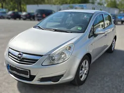 Silber Gebraucht 2009 Opel Corsa Limousine | 1.800 € (Guter Preis)