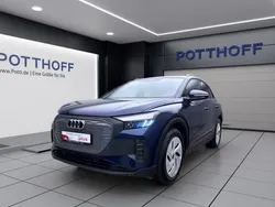Blau Gebraucht 2024 Audi Q4 e-tron Advanced SUV | 41.750 € (Fairer Preis)