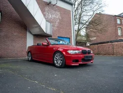 Rot Gebraucht 2004 BMW 320 Cabriolet Shadowline Cabrio | 9.969 € (Etwas zu teuer)