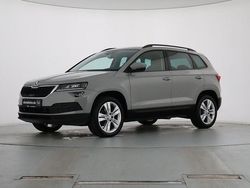 Steelgrau Gebraucht 2019 Skoda Karoq Style SUV | 18.889 € (Guter Preis)