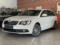 Weiß Gebraucht 2013 Skoda Superb Exclusive Kombi | 7.480 € (Fairer Preis)