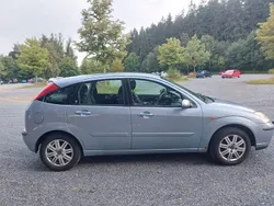 Blau Gebraucht 2004 Ford Focus Viva X Kleinwagen | 1.490 € (Superpreis)