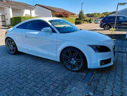 Weiß Gebraucht 2012 Audi TTS S-Line Coupé | 13.300 €