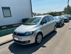 Silber Gebraucht 2012 VW Golf Plus Style Van / Kleinbus | 12.999 € (Teuer)