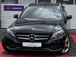 Schwarz Gebraucht 2016 Mercedes C400 Kombi | 19.349 €
