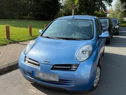 Blau Gebraucht 2004 Nissan Micra Kleinwagen | 950 €