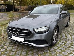 Grau Gebraucht 2021 Mercedes E220 Limousine | 33.400 € (Guter Preis)