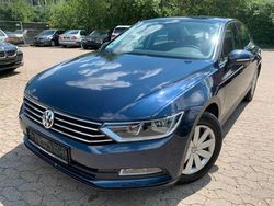 Blau Gebraucht 2017 VW Passat Comfortline Limousine | 13.600 € (Guter Preis)