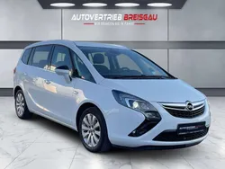 Schneeweiss/summitwhite/arctic Gebraucht 2016 Opel Zafira Innovation Van / Kleinbus | 9.999 € (Superpreis)