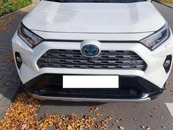 Gebraucht 2019 Toyota RAV4 Hybrid Style SUV | 32.800 € (Etwas zu teuer)