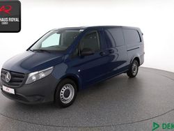 Navyblau Gebraucht 2022 Mercedes Vito Van | 23.640 € (Superpreis)
