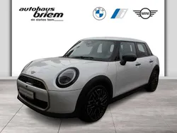 Weiß Gebraucht 2024 Mini Cooper S Kleinwagen | 34.990 € (Teuer)