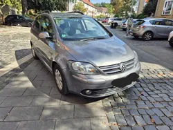Grau Gebraucht 2008 VW Golf V Limousine | 1.900 € (Guter Preis)