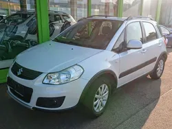 Weiß Gebraucht 2013 Suzuki SX4 SUV | 7.400 € (Fairer Preis)
