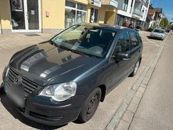 Grau Gebraucht 2009 VW Polo Kleinwagen | 2.000 € (Guter Preis)