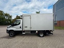 Silber Gebraucht 2015 Iveco Daily Van | 23.799 €