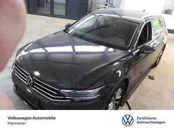 Grau Gebraucht 2021 VW Passat Business Kombi | 17.890 € (Guter Preis)