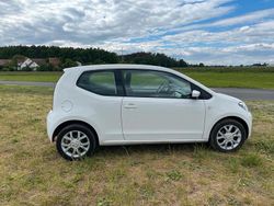 Weiß Gebraucht 2013 VW up! Move Kleinwagen | 6.700 €