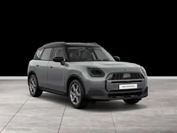 Smokey green Gebraucht 2024 Mini Countryman SUV | 35.468 € (Fairer Preis)