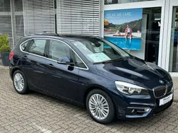 Blau Gebraucht 2015 BMW 220 Luxury Line Kombi | 18.890 € (Fairer Preis)