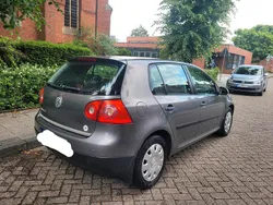 Grau Gebraucht 2005 VW Golf V Kleinwagen | 2.750 € (Fairer Preis)
