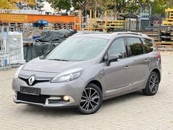 Gold Gebraucht 2013 Renault Scénic III Bose Edition Van / Kleinbus | 7.500 € (Fairer Preis)