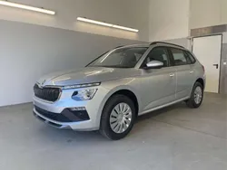 [8e8e] brillantsilber metallic Neu 2024 Skoda Kamiq Selection SUV | 25.079 € (Fairer Preis)