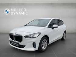 Weiß Gebraucht 2022 BMW 218 Active Tourer Van / Kleinbus | 18.911 € (Superpreis)