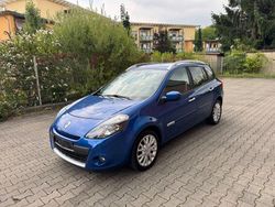 Blau Gebraucht 2010 Renault Clio GrandTour Luxe Kombi | 3.800 €