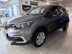 Stahl grau Gebraucht 2018 Renault Captur Life SUV | 10.999 € (Etwas zu teuer)