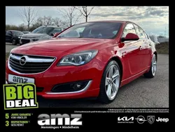 Lava rot Gebraucht 2017 Opel Insignia Limousine | 13.990 € (Guter Preis)