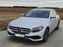 Silber Gebraucht 2018 Mercedes E250 Avantgarde Limousine | 25.399 € (Fairer Preis)