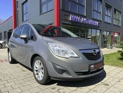 Braun Gebraucht 2013 Opel Meriva Active Van / Kleinbus | 9.500 € (Etwas zu teuer)