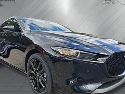 Jet black Neu 2025 Mazda 3 Homura-Line Limousine | 26.990 € (Fairer Preis)