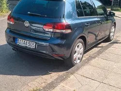 Blau Gebraucht 2010 VW Golf VI R-line Edition Kleinwagen | 6.750 €