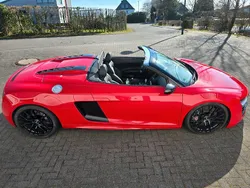 Rot Gebraucht 2015 Audi R8 Spyder Advanced Cabrio | 88.900 €