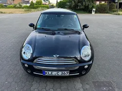 Schwarz Gebraucht 2005 Mini ONE Kleinwagen | 3.000 € (Fairer Preis)