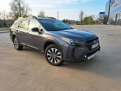 Grau Neu 2024 Subaru Outback SUV | 28.500 €