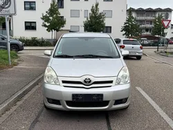 Silber Gebraucht 2006 Toyota Corolla Verso Sol Van / Kleinbus | 2.990 € (Guter Preis)