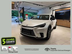 Titaniumweiß metallic Neu 2024 Lexus LBX SUV | 36.990 € (Etwas zu teuer)