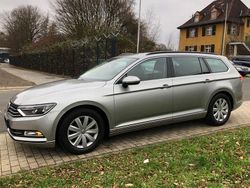 Silber Gebraucht 2015 VW Passat Comfortline Limousine | 8.900 € (Guter Preis)
