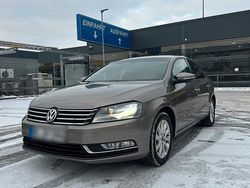Braun Gebraucht 2011 VW Passat Limousine | 6.880 € (Fairer Preis)