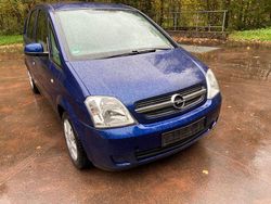 Blau Gebraucht 2005 Opel Meriva Van / Kleinbus | 900 € (Guter Preis)