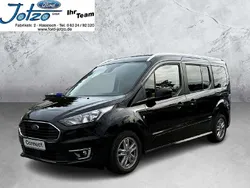 Obsidianschwarz metallic Gebraucht 2022 Ford Tourneo Titanium Van / Kleinbus | 25.450 € (Etwas zu teuer)