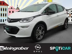 Weiß Gebraucht 2020 Opel Ampera Kleinwagen | 22.480 € (Etwas zu teuer)