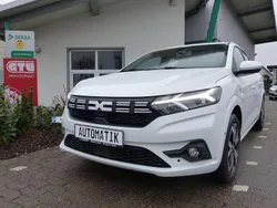 Weiß Gebraucht 2023 Dacia Logan Prestige Limousine | 20.600 € (Guter Preis)