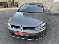 Limestone grey Gebraucht 2017 VW Golf VII Trendline Limousine | 8.200 € (Guter Preis)