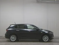 Schwarz Gebraucht 2021 Fiat Tipo Life Limousine | 7.980 €