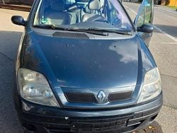 Blau Gebraucht 2003 Renault Scénic Authentique Van / Kleinbus | 550 € (Superpreis)