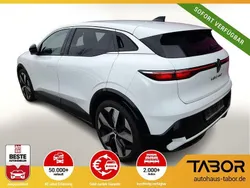 Weiss Gebraucht 2022 Renault Mégane Techno Limousine | 24.488 € (Fairer Preis)
